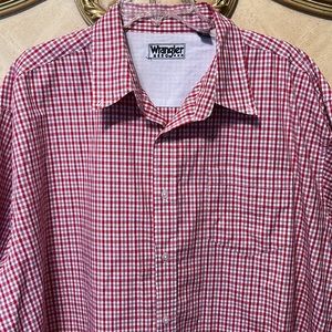 Wrangler Hero Red White Gray Plaid Stripe Front Button Short Sleeve Shirt